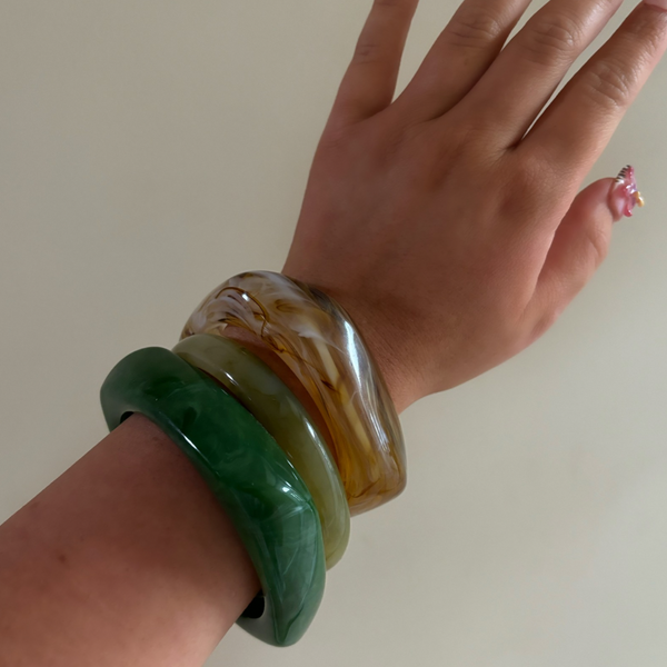 resin chunky bangle in forest green