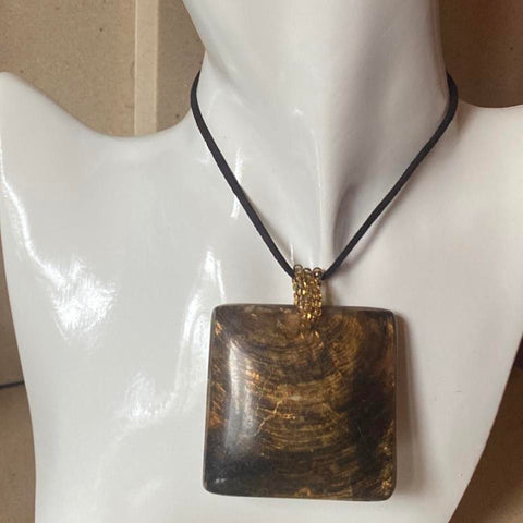 oversized brown chunky pendant necklace