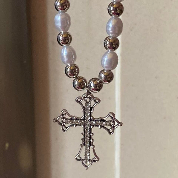 chunky silver crucifix pearl bead necklace