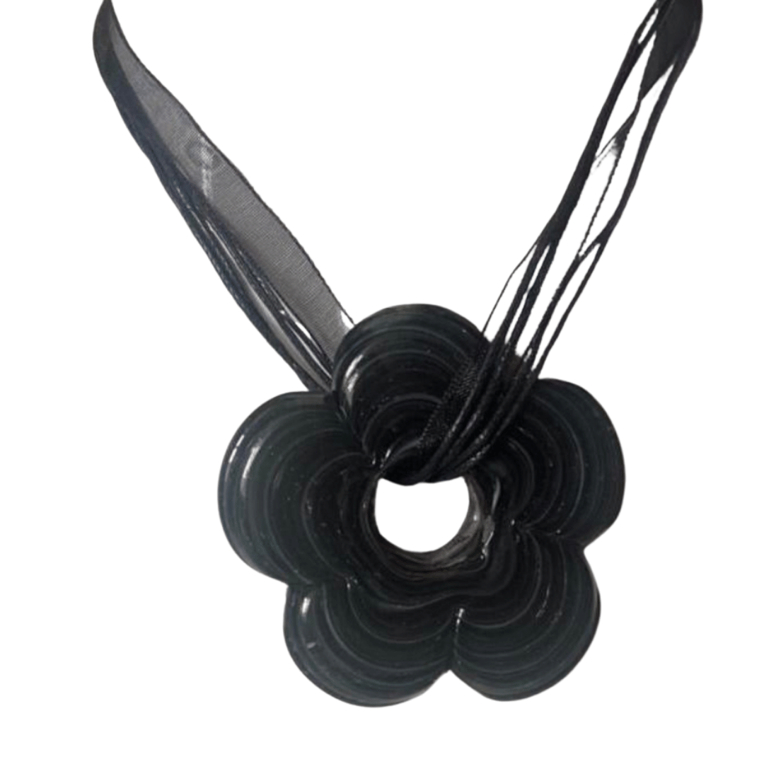 Large black glass flower ribbon necklace