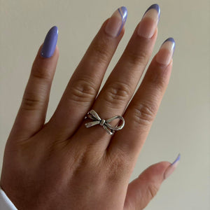 silver bow ring