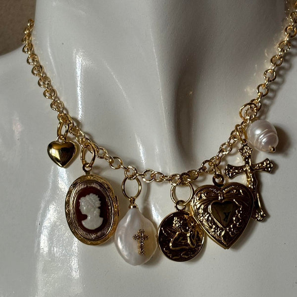 vintage cameo charm necklace