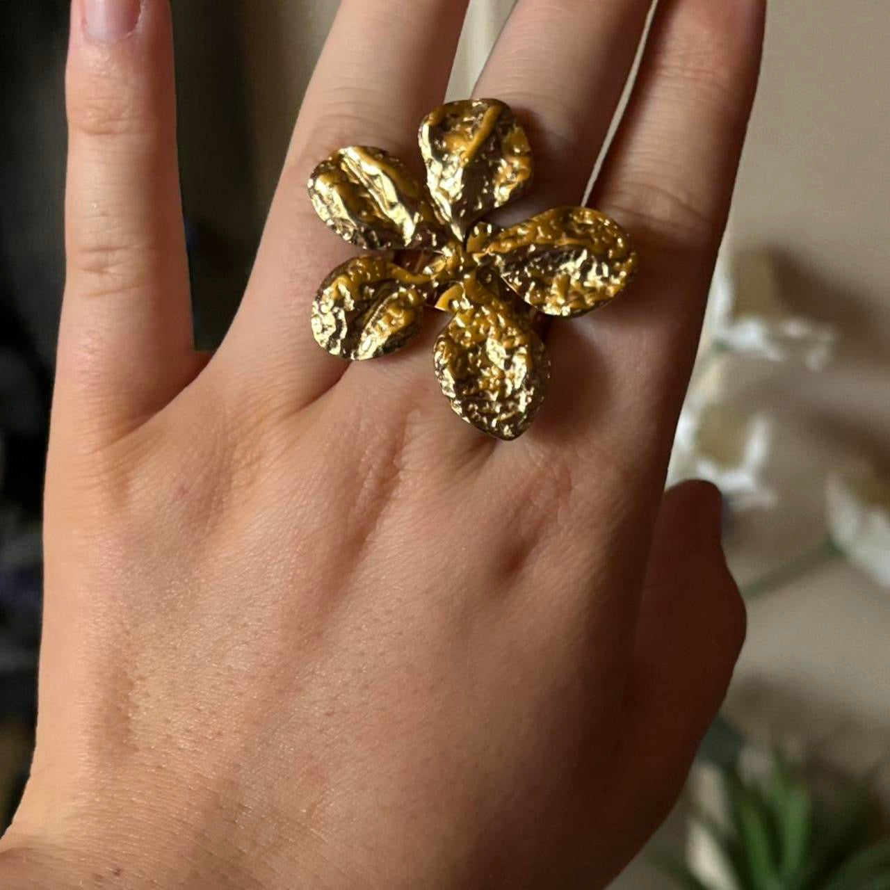 oversized flower ring