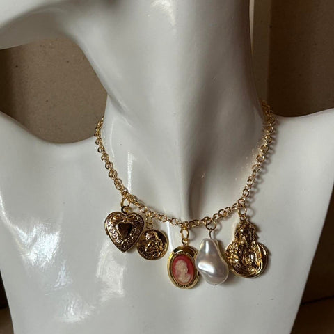 vintage cameo gold charm necklace