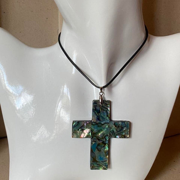 oversized cross pendant necklace