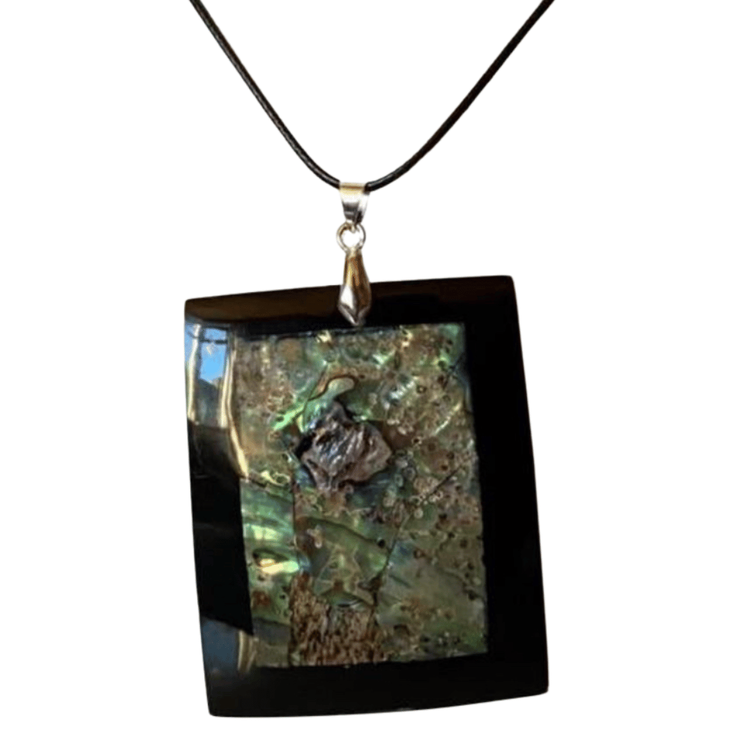 large rectangle shell pendant necklace