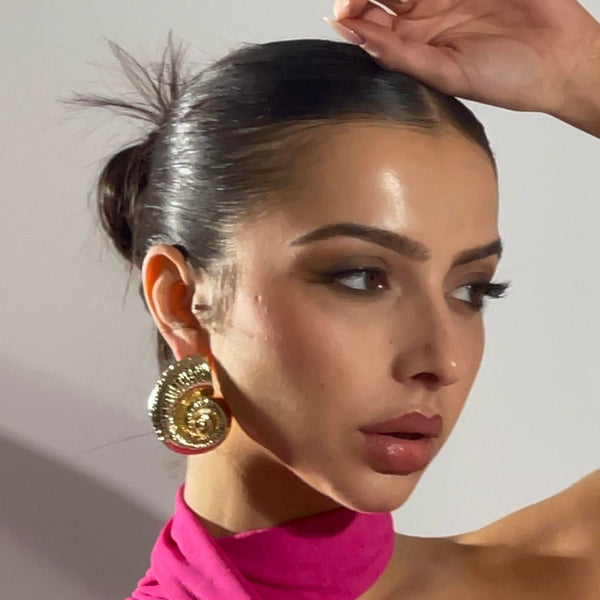 oversized shell earrings in gold