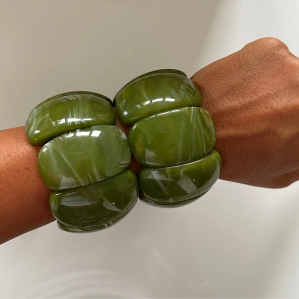 stretchy bead bracelet in khaki