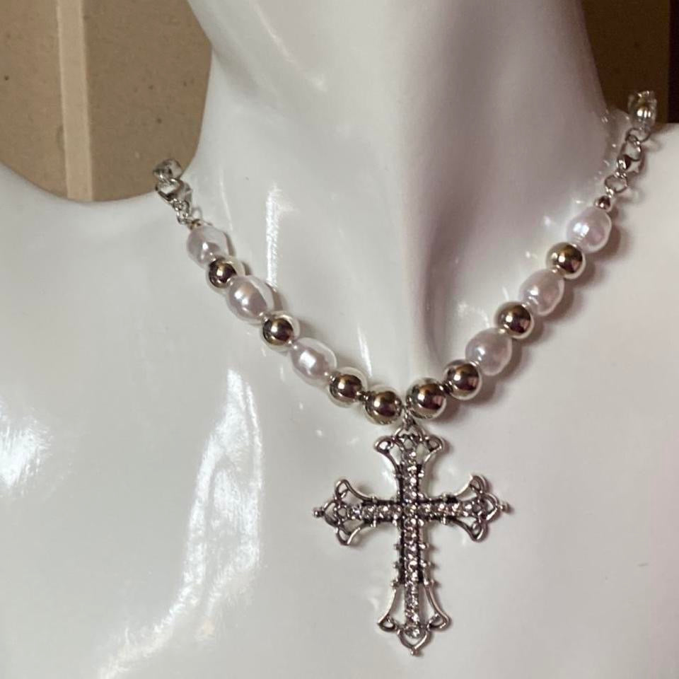 chunky silver crucifix pearl bead necklace