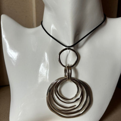 oversized oval necklace