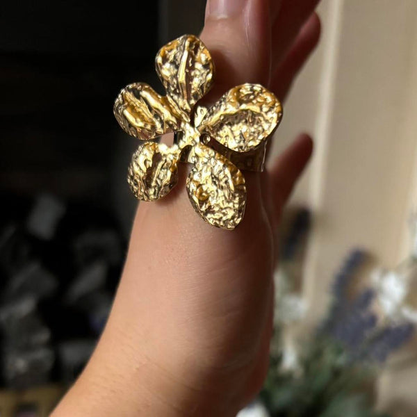 oversized flower ring