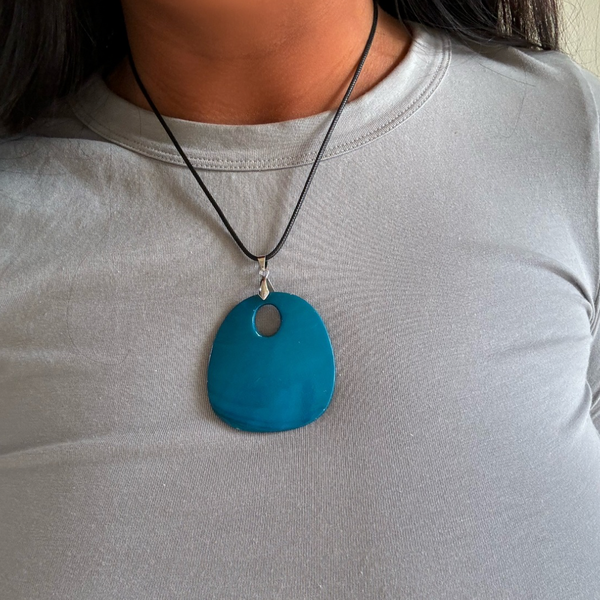 oversized oval pendant in turquoise