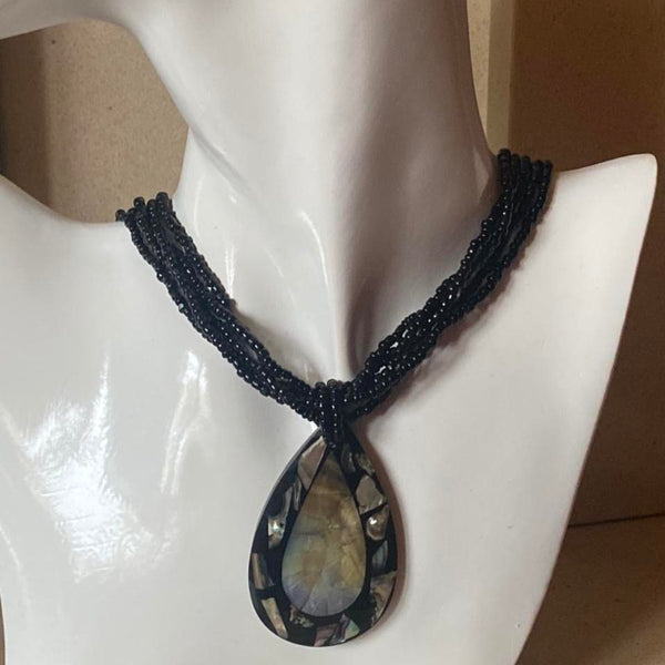 oversized pearl pendant beaded necklace