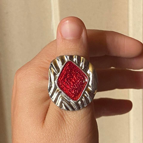 red irregular cocktail ring