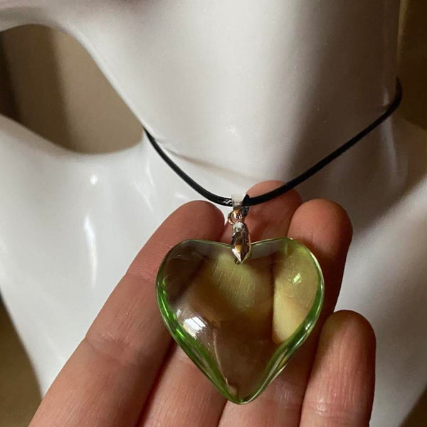 green glass puff heart pendant necklace