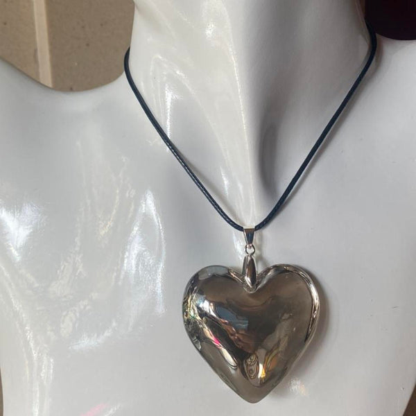 black glass puff heart pendant necklace